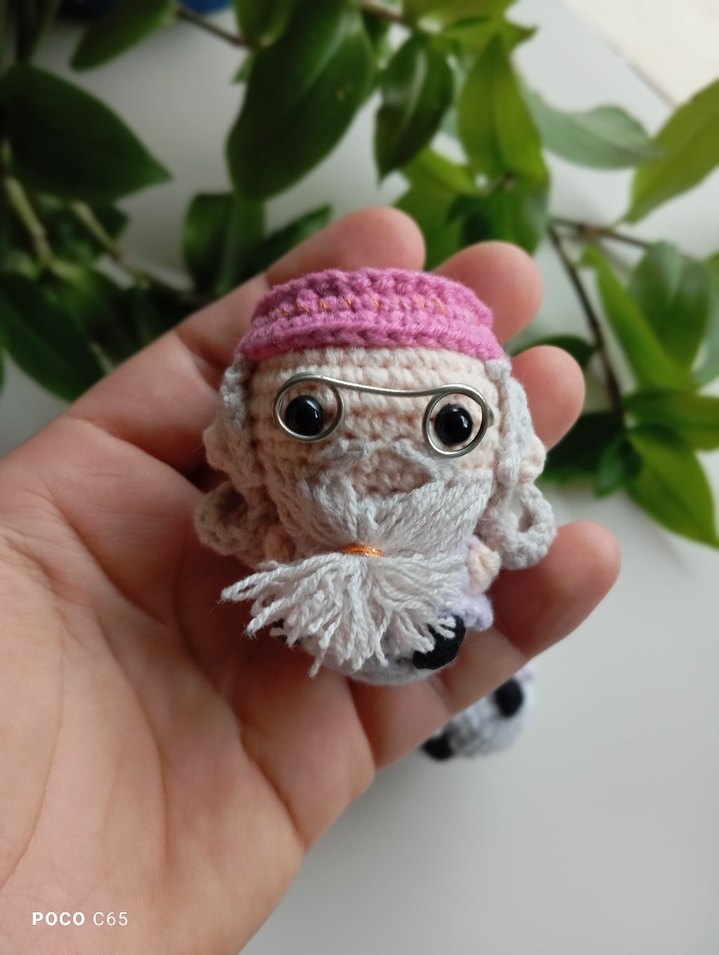 Pembe Şapkalı Amca Amigurumi